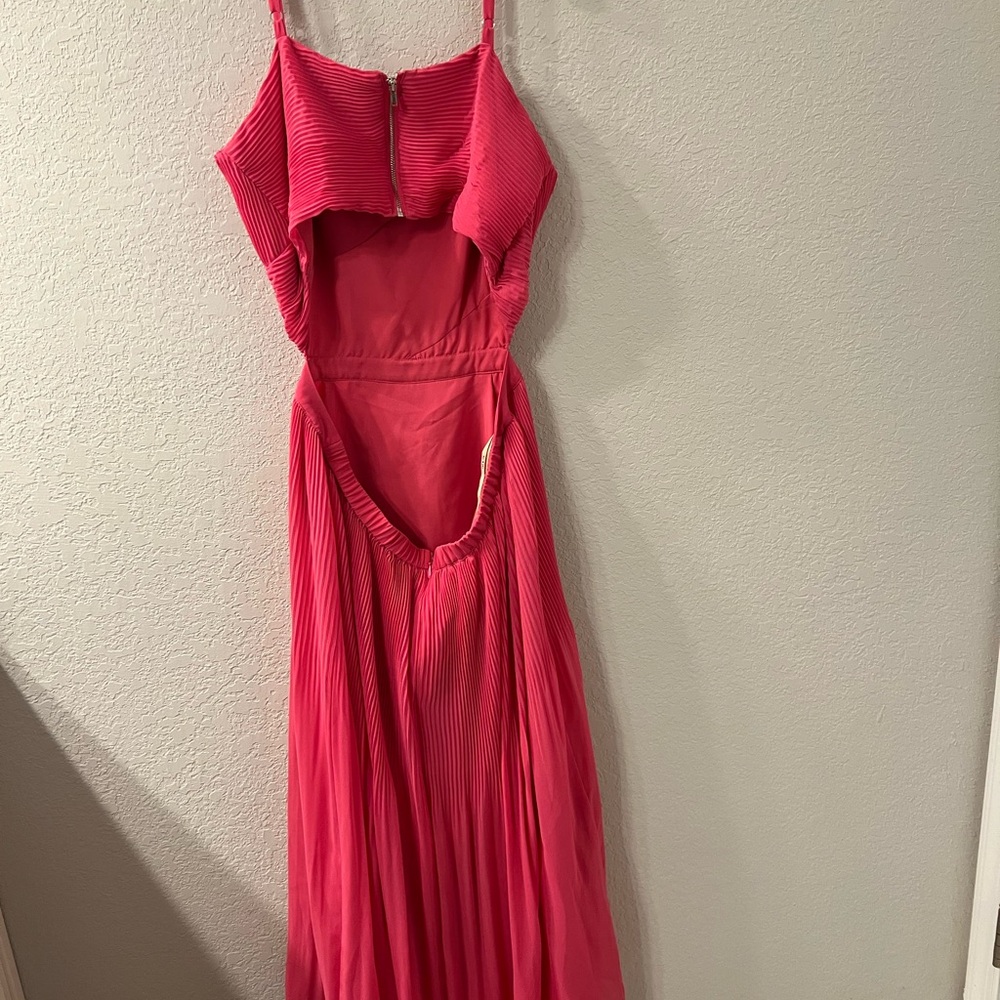 For the gram fuchsia‎ cut out pleated midi - Picture 2 of 6
